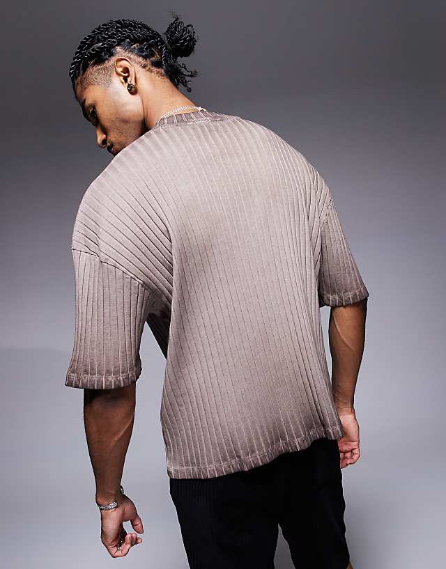 Asos ASOS DESIGN Boxy Oversized T-shirt With Dropped Shoulder And Number Graphic In Washed Brown Rib