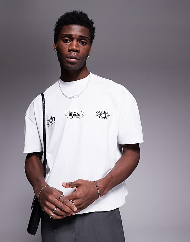 Asos ASOS DESIGN Boxy Oversized T-shirt With Dropped Shoulder And Text Graphic In White