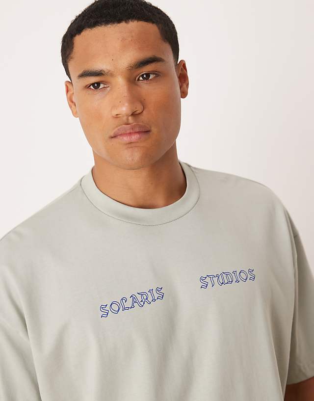 Asos ASOS DESIGN Boxy Oversized T-shirt With Front And Back Text Graphic In Light Grey