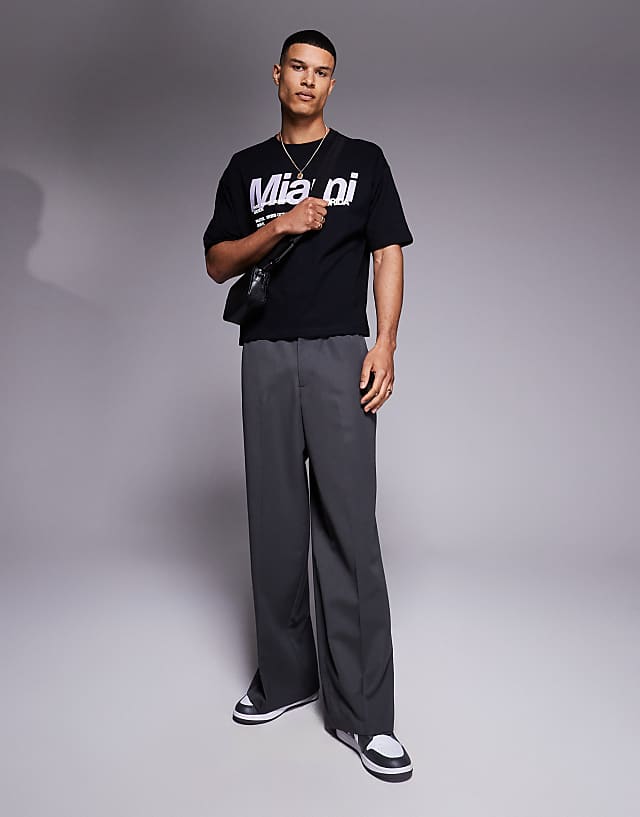 Asos ASOS DESIGN Boxy Oversized T-shirt With Front City Print In Black