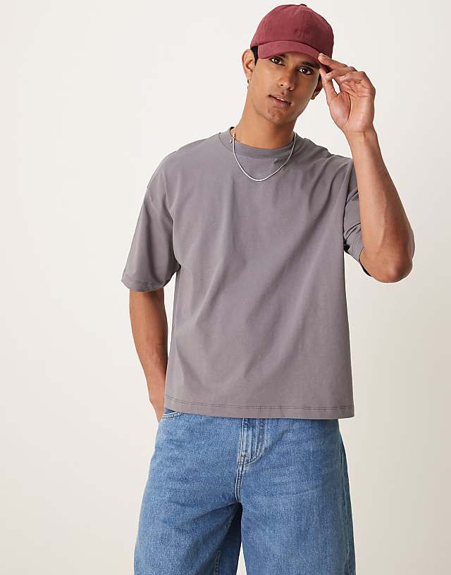 Asos ASOS DESIGN Boxy Oversized T-shirt With New York Graphic In Charcoal