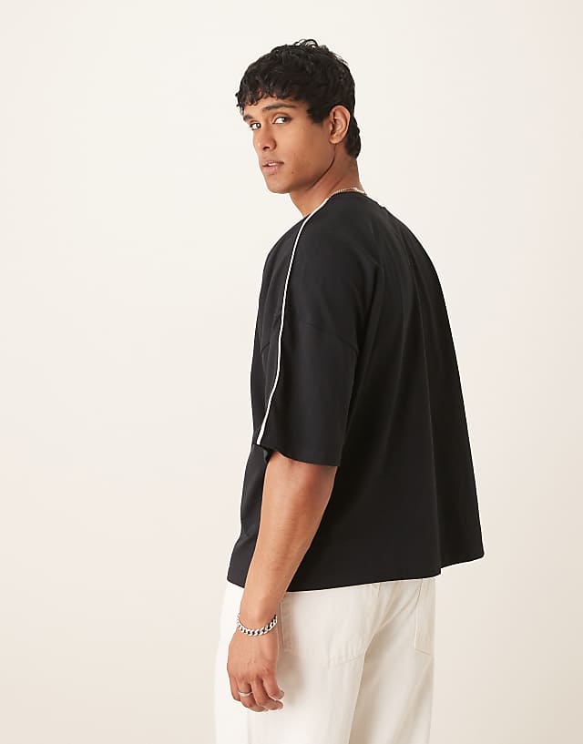 Asos ASOS DESIGN Boxy Oversized T-shirt With Print In Black