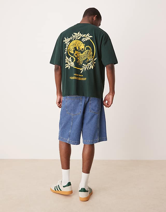Asos ASOS DESIGN Boxy Oversized T-shirt With Souvenir Graphic In Dark Green