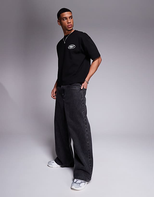 Asos ASOS DESIGN Boxy Oversized T-shirt With Text Graphic In Black