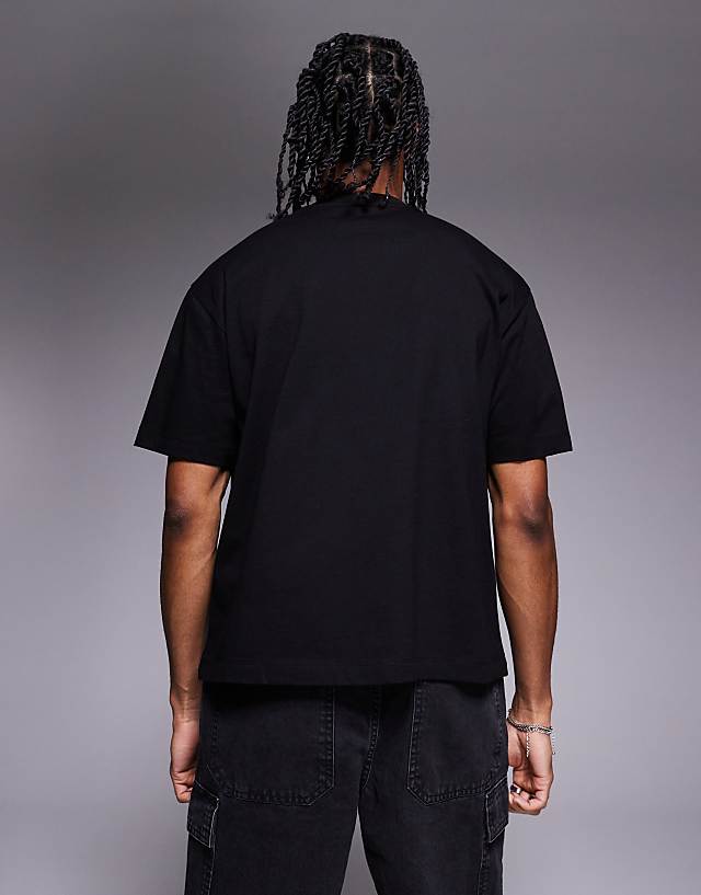 Asos ASOS DESIGN Boxy Relaxed T-shirt With Chest Graphic In Black