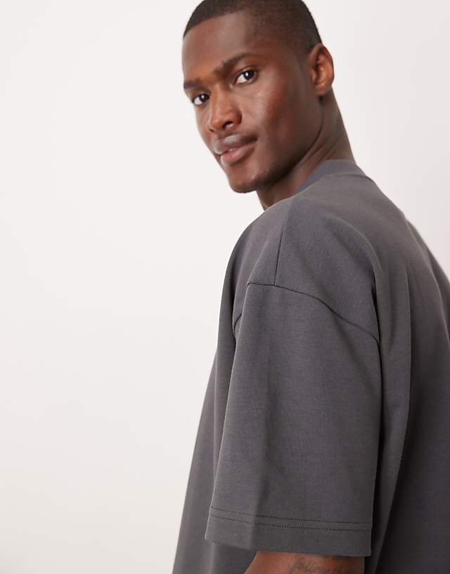 Asos ASOS DESIGN BreatheMAX™ Heavyweight Oversized Boxy T-shirt In Charcoal