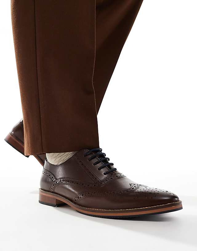 Asos ASOS DESIGN Brogue Shoes In Brown Leather With Natural Sole And Colour Details