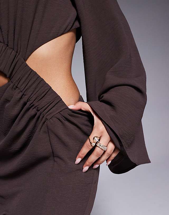 Asos ASOS DESIGN Channel Detail Cutout Long Sleeve Maxi Dress In Chocolate