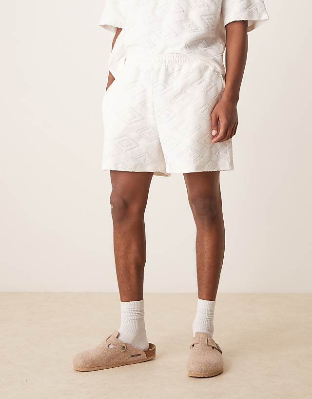 Asos ASOS DESIGN Co-ord Oversized Jacquard Shorts In Ecru
