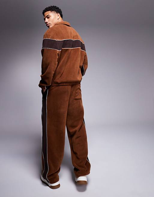 Asos ASOS DESIGN Co-ord Super Baggy Jogger With Panels In Brown Fleece