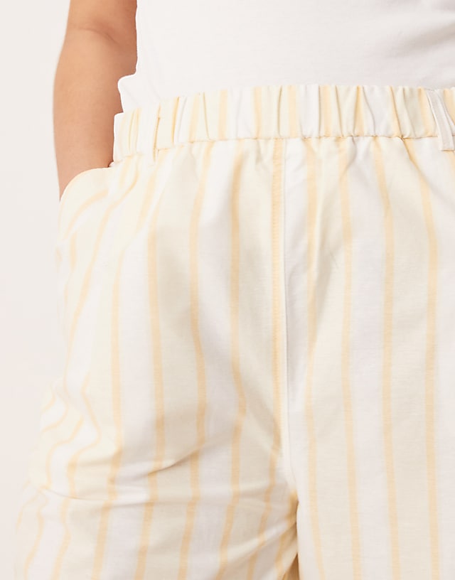 Asos ASOS DESIGN Curve Linen Look Barrel Trousers In Yellow Stripe