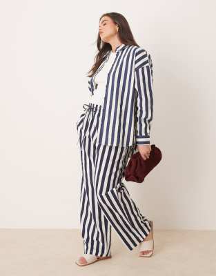 Asos ASOS DESIGN Curve Linen Look Shirt & Pull On Trouser Co-ord In Navy Stripe