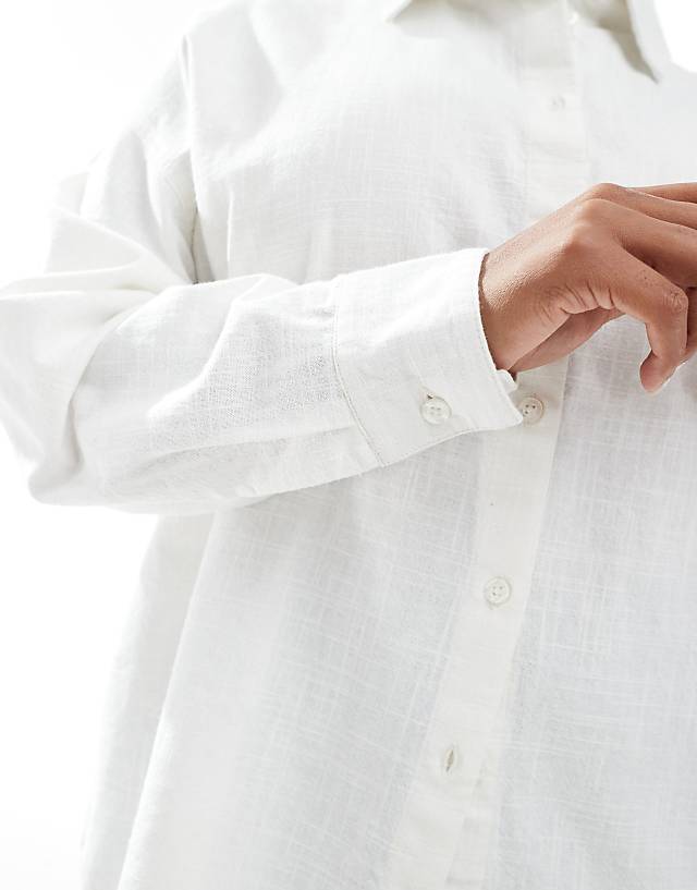 Asos ASOS DESIGN Curve Oversized Linen Look Shirt In Off White