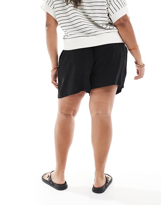 Asos ASOS DESIGN Curve Relaxed Dad Shorts With Linen In Black