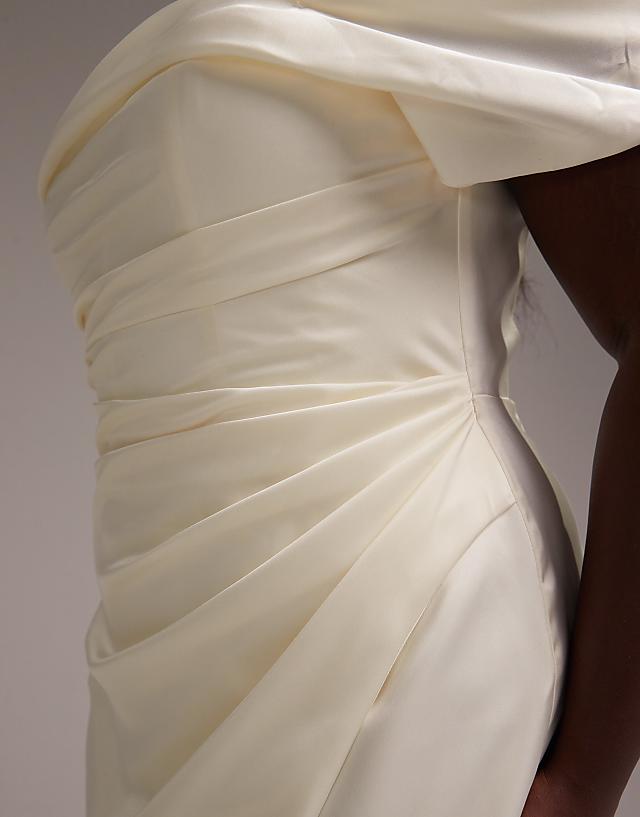 Asos ASOS DESIGN Curve Satin Off Shoulder Mini Dress In Ivory