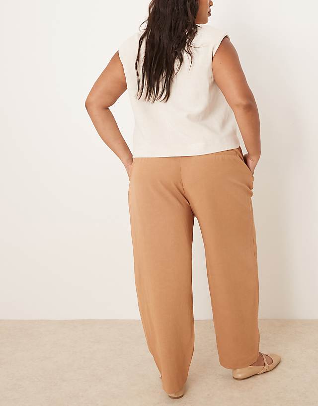 Asos ASOS DESIGN Curve Tailored Linen Trousers With Multi Way Tab Hem In Tan