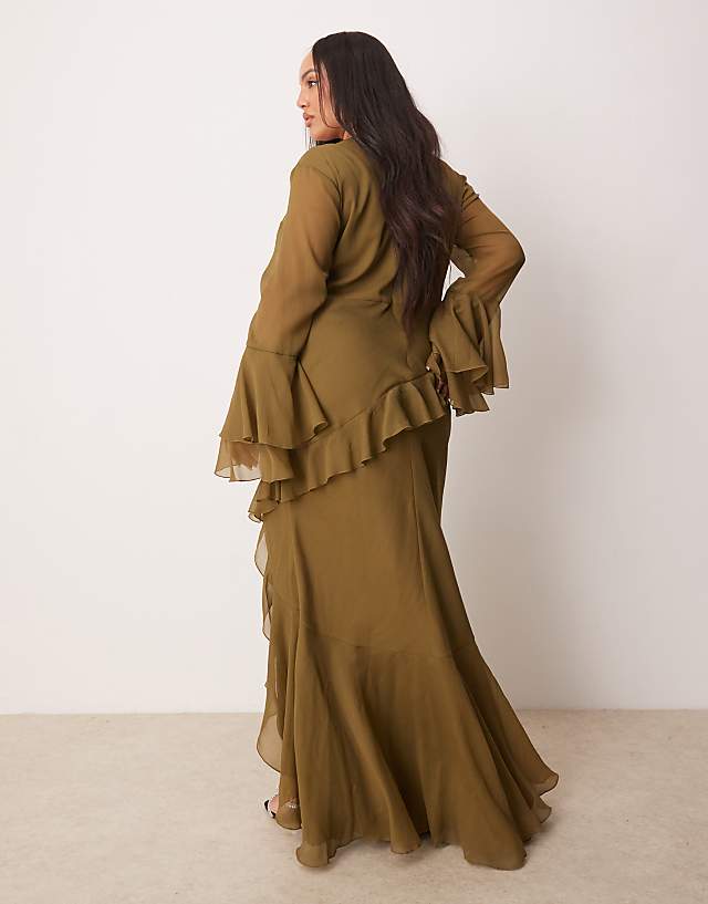 Asos ASOS DESIGN Curve V Neck Long Sleeve Ruffle Maxi Dress With Cut Out Back In Green