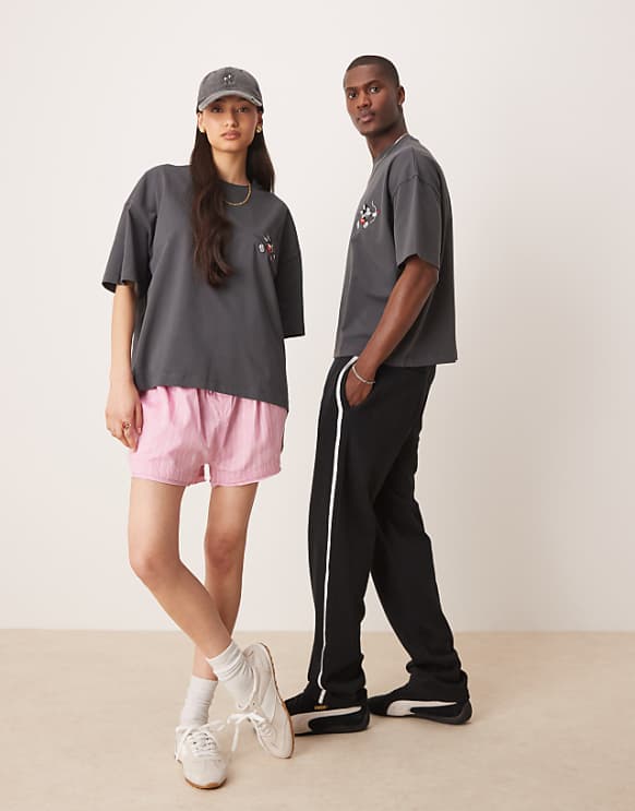 Asos ASOS DESIGN Disney Unisex Oversized Heavyweight T-shirt With Mickey Mouse Cherub Print In Charcoal