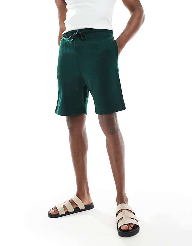 Asos ASOS DESIGN Essential Slim Short In Dark Green