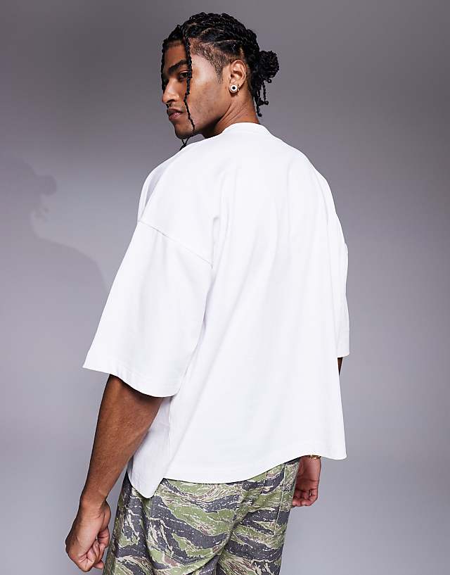 Asos ASOS DESIGN Extreme Oversized T-shirt In White