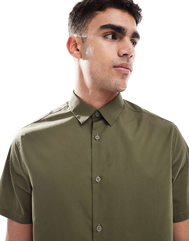 Asos ASOS DESIGN Formal Easy Iron Regular Shirt In Khaki