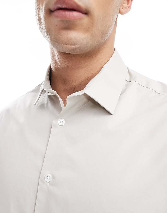 Asos ASOS DESIGN Formal Poplin Regular Shirt In Stone
