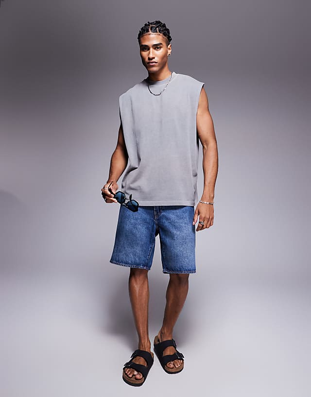Asos ASOS DESIGN Heavyweight Oversized Acid Wash Vest In Grey