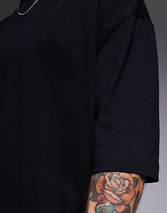 Asos ASOS DESIGN Heavyweight Oversized Boxy Half Sleeve T-shirt In Black