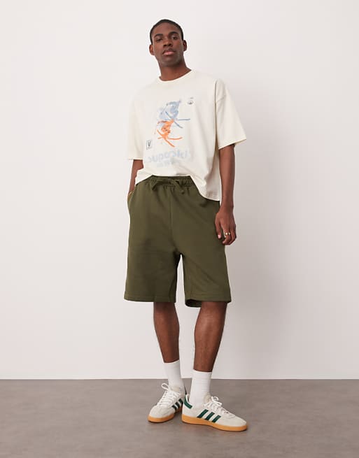 Asos ASOS DESIGN Heavyweight Oversized Shorts 400gsm In Dark Khaki - KHAKI