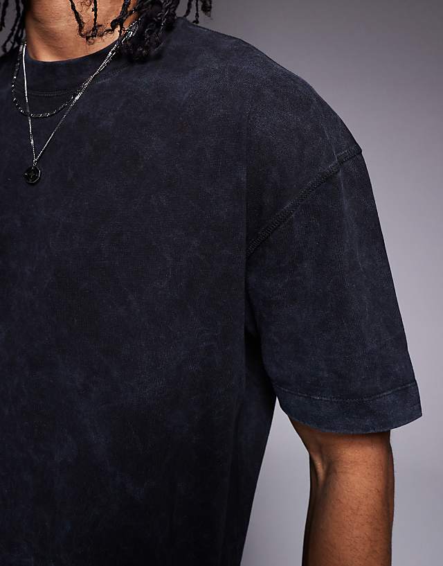 Asos ASOS DESIGN Heavyweight Oversized Washed T-shirt In Black