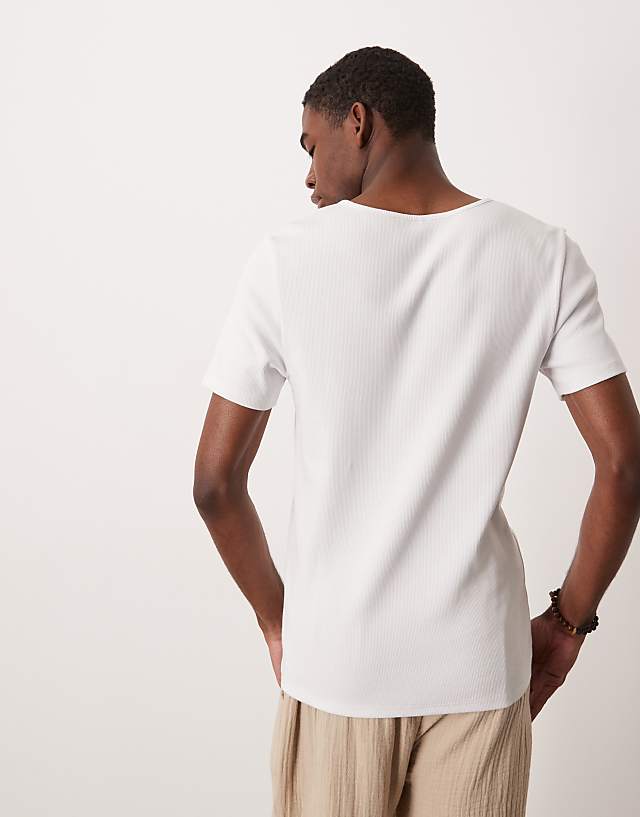Asos ASOS DESIGN Heavyweight Rib Muscle Fit T-shirt With Open Neck In White