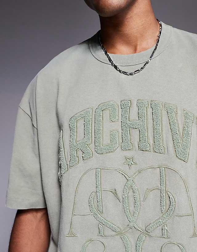 Asos ASOS DESIGN Heayweight Boxy Oversized T-shirt With Text Graphic In Washed Khaki