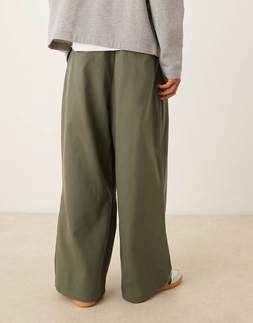 Asos ASOS DESIGN Horseshoe Trousers With Wrap Detail In Green