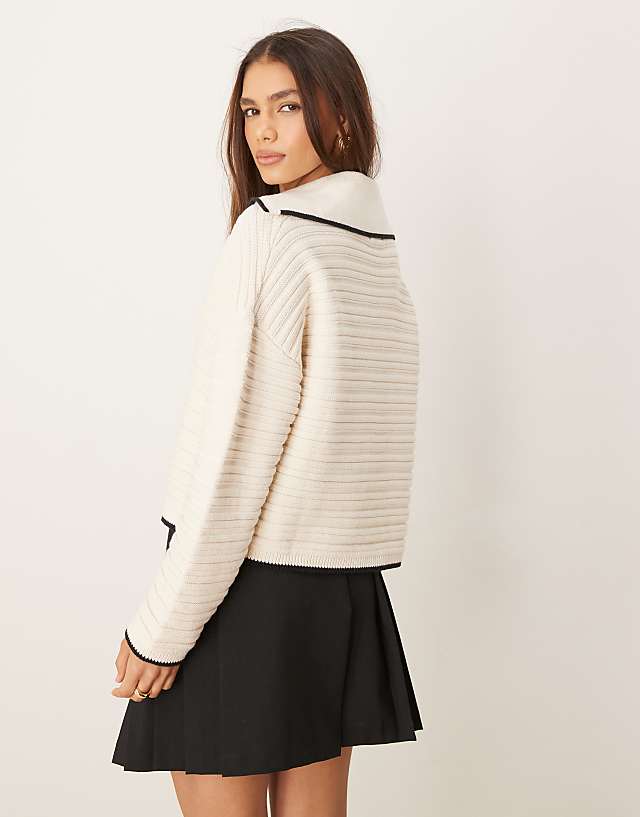Asos ASOS DESIGN Knitted Collar Jumper With Tipping Detail In Cream