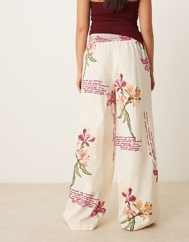 Asos ASOS DESIGN Linen Blend Pull On Wide Leg Trousers With Shirred Waist Detail In Floral Print