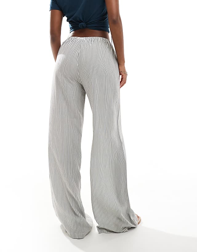 Asos ASOS DESIGN Linen Blend Wide Leg Trouser In Pinstripe Co Ord