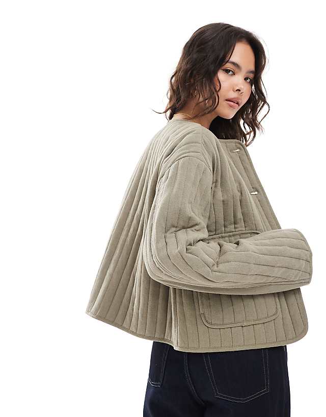 Asos ASOS DESIGN Linen Crop Collarless Quilted Jacket In Khaki