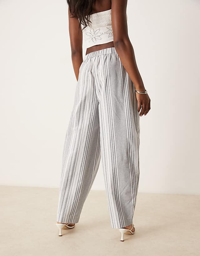 Asos ASOS DESIGN Linen Look Barrel Trousers In Black Stripe