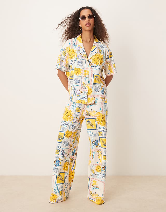 Asos ASOS DESIGN Linen Look Shorts Trousers And Shirt Co-ord In Postcard Print