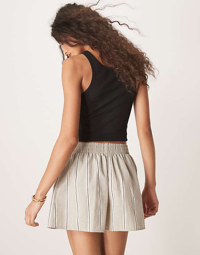 Asos ASOS DESIGN Linen Look Tailored Boxer Short In Stone Stripe