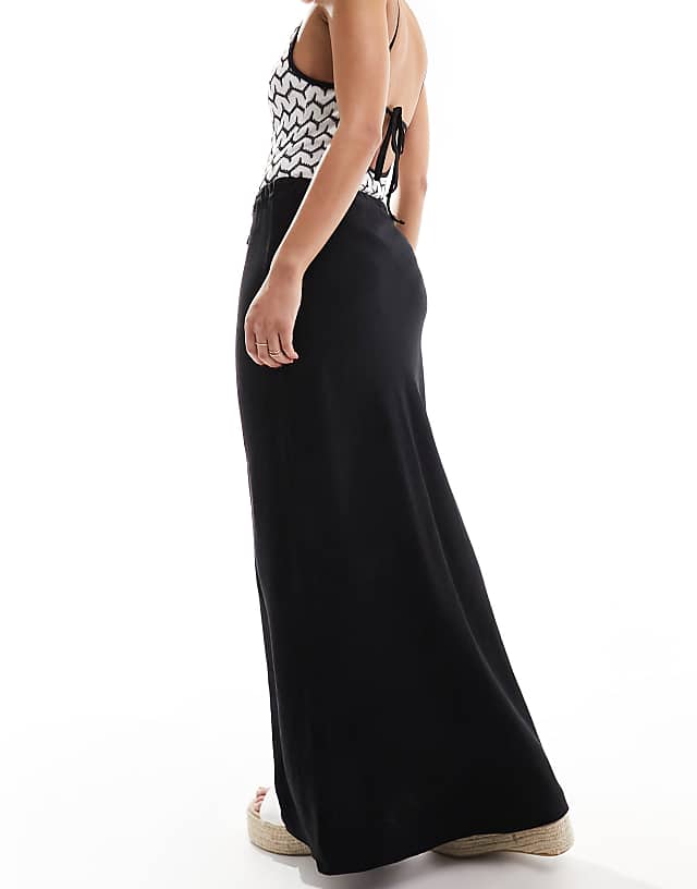 Asos ASOS DESIGN Linen Look Tie Waist Bias Maxi Skirt In Black