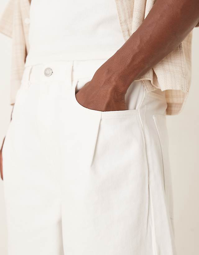 Asos ASOS DESIGN Long Length Pleated Denim Jort In White