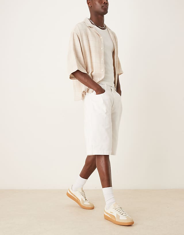 Asos ASOS DESIGN Long Length Pleated Denim Jort In White
