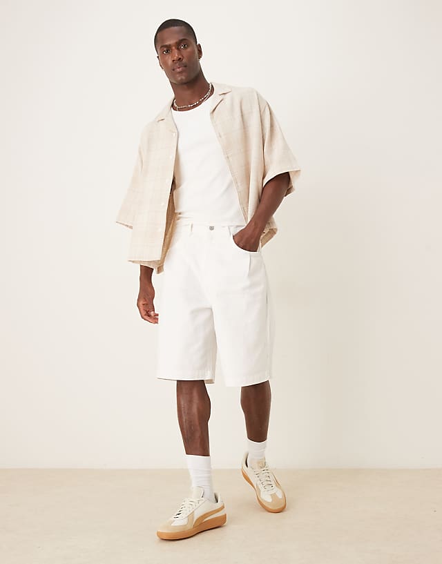 asos ASOS DESIGN long length pleated denim jort in white
