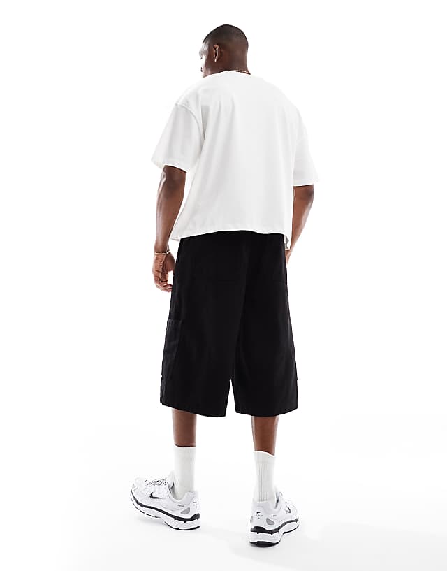 Asos ASOS DESIGN Longer Length Pull On Cargo Shorts In Black