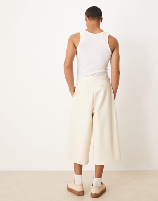 Asos ASOS DESIGN Longline Extreme Wide Leg Short In Beige
