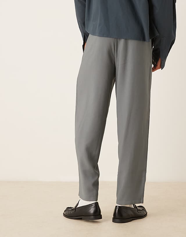 Asos ASOS DESIGN Loose Skater Fit Smart Trousers In Grey