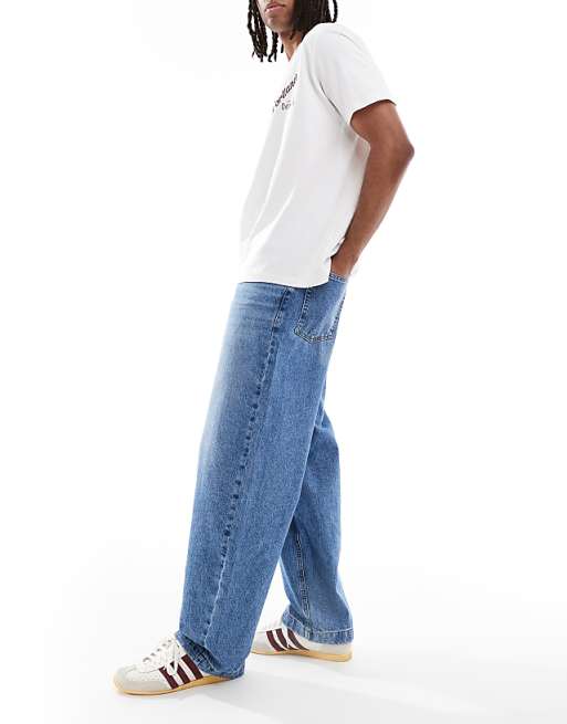 Asos ASOS DESIGN Loose Straight Jeans In Light Wash Blue
