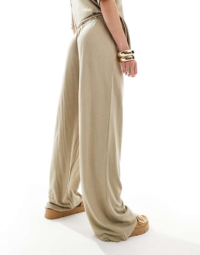Asos ASOS DESIGN Low Rise Linen Look Trousers In Taupe