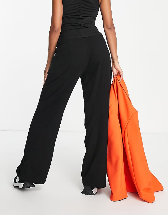 Asos ASOS DESIGN Maternity Wide Leg Trousers With Linen In Black